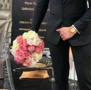 Meet your Posher, Luis